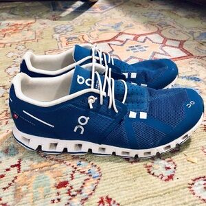 On Running Women’s Navy and White Sneakers